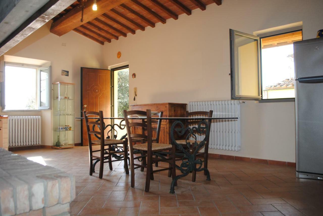 Agriturismo Fattoria Di Malavolta Флоренція Екстер'єр фото