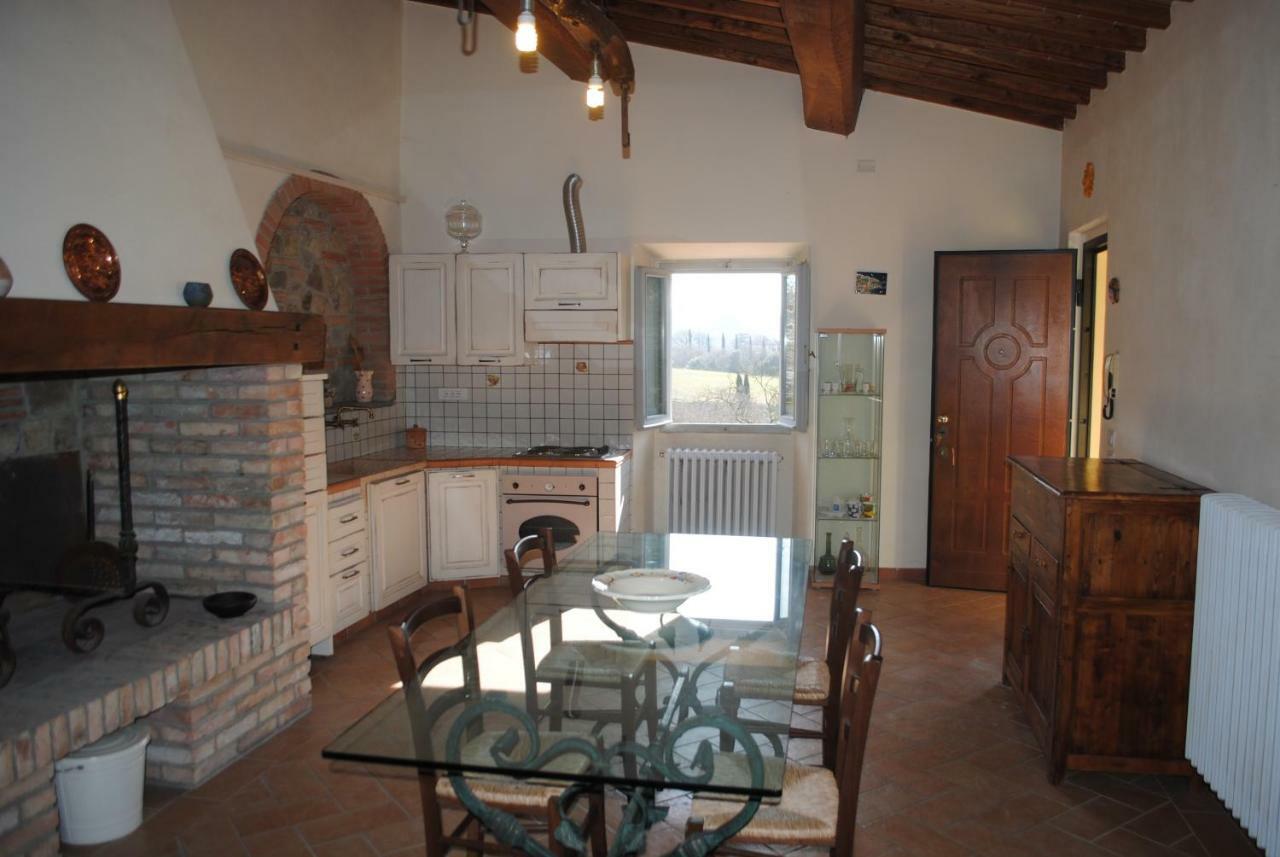 Agriturismo Fattoria Di Malavolta Флоренція Екстер'єр фото