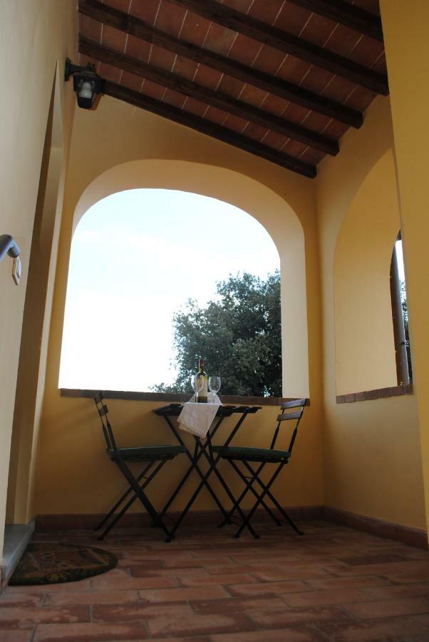 Agriturismo Fattoria Di Malavolta Флоренція Екстер'єр фото